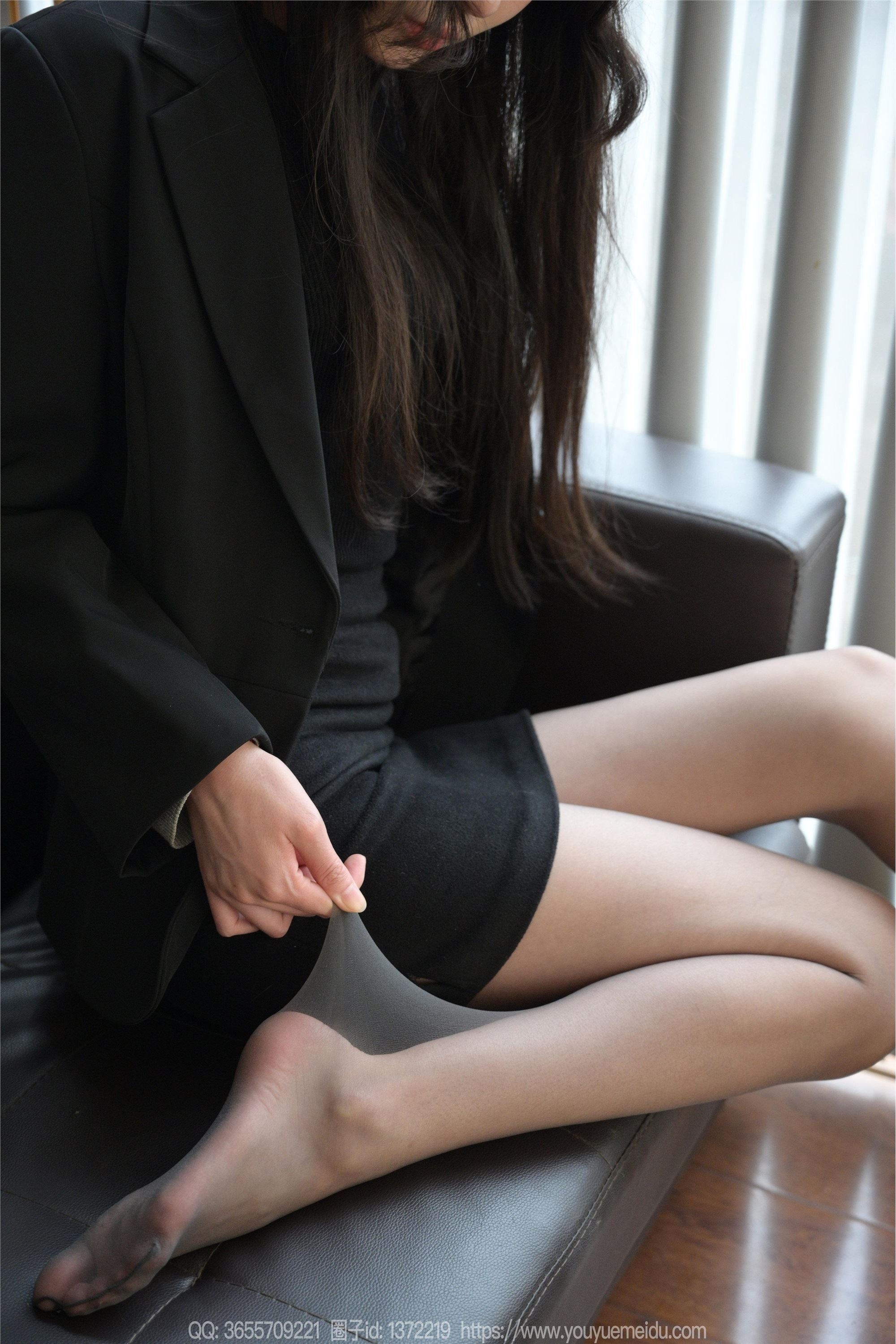 IESS异思趣向  2024.03.19 丝享家 1693 团团《长腿黑执事》